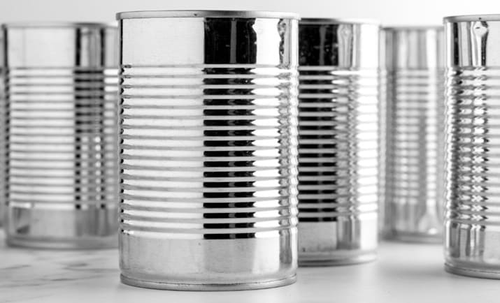 Bordón o nervio en los envases metálicos